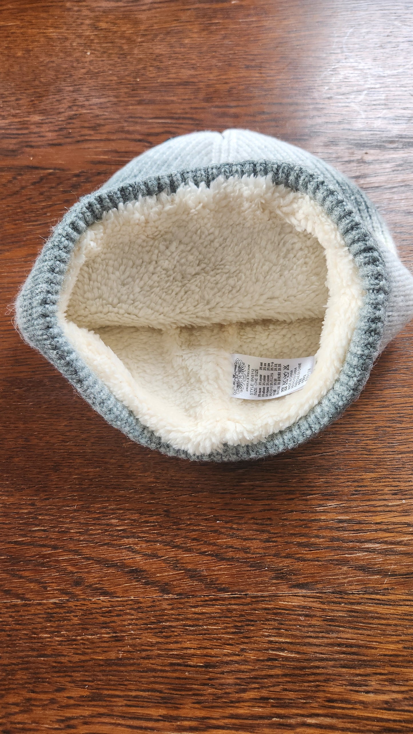 95 WIIL Rock Beanies