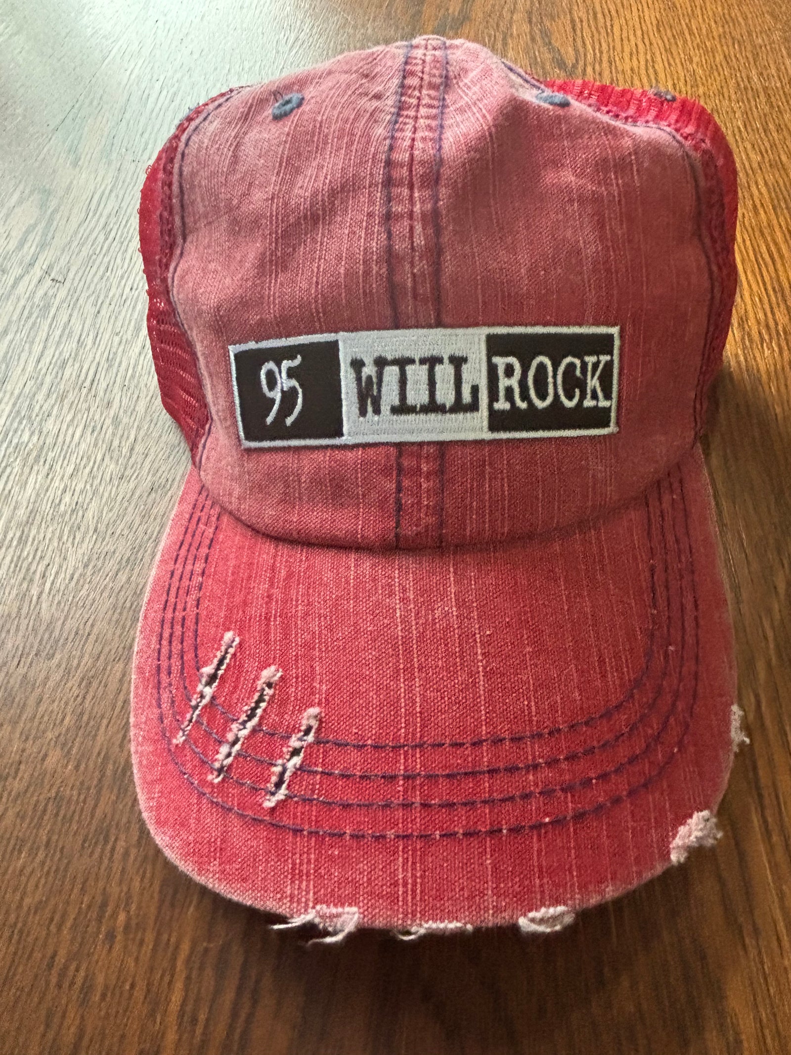 95 WIIL Rock Hats