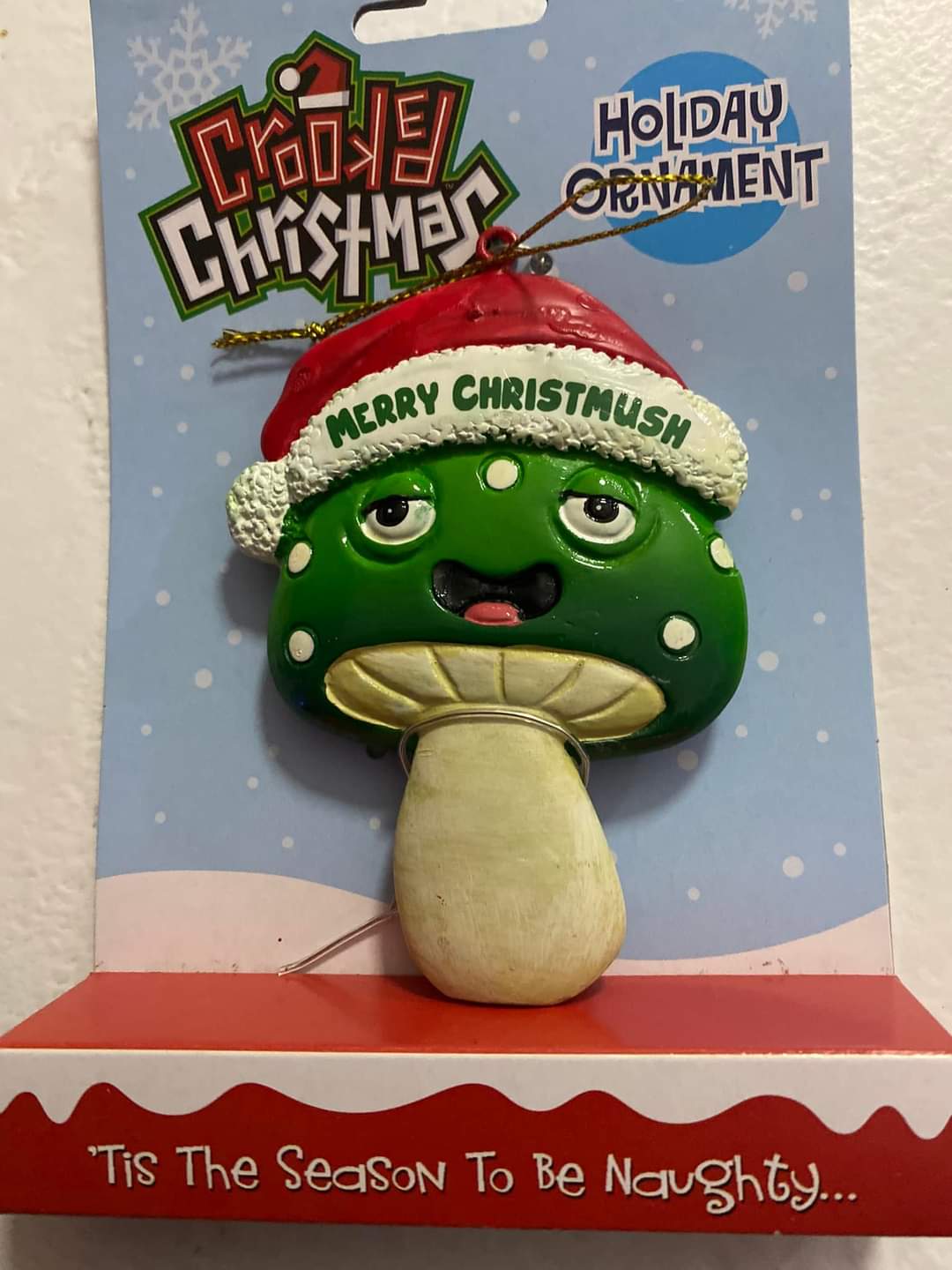 MERRY CHRISTMUSH HOLIDAY ORNAMENT