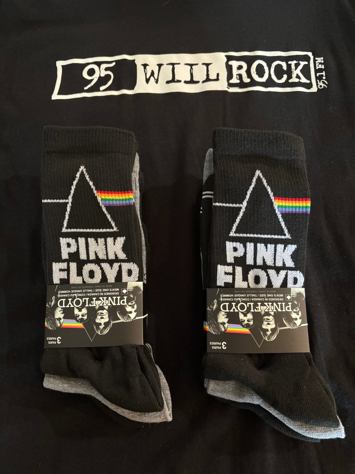 Pink Floyd Socks - 3 pack - SIZE MEDIUM (MEN 7-12 WOMEN 6-9.5)